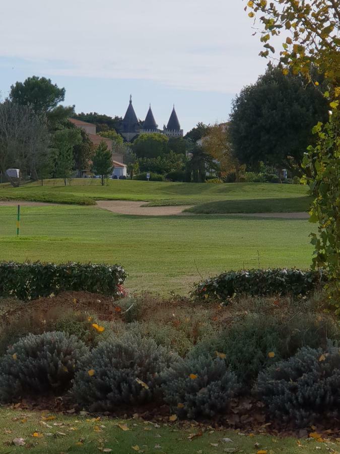 Appartement Vue Sur Golf Talmont-Saint-Hilaire Bagian luar foto